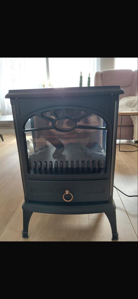Klarstein Elektrisch Kacheltje met Vlam- en Warmtefunctie, Huis en Inrichting, Gebruikt, Overige soorten, Elektrisch, Ophalen of Verzenden