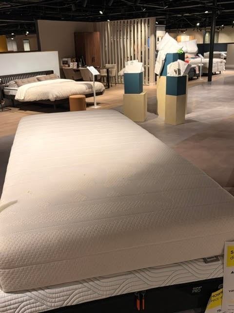 Auping Inizio matras Soft SHOWROOMMODEL, Huis en Inrichting, Slaapkamer | Matrassen en Bedbodems, Ophalen, 90 cm, Eenpersoons