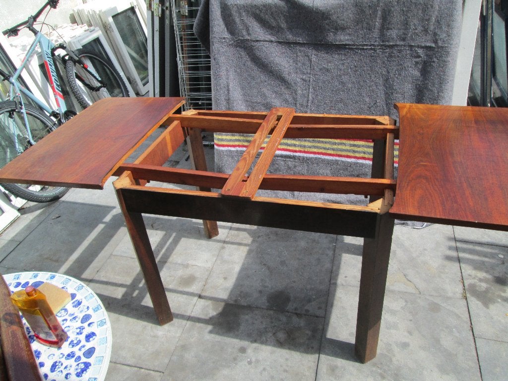 Foto 9 van Vintage / Uitschuifbare eettafel 60er jaren / Retro