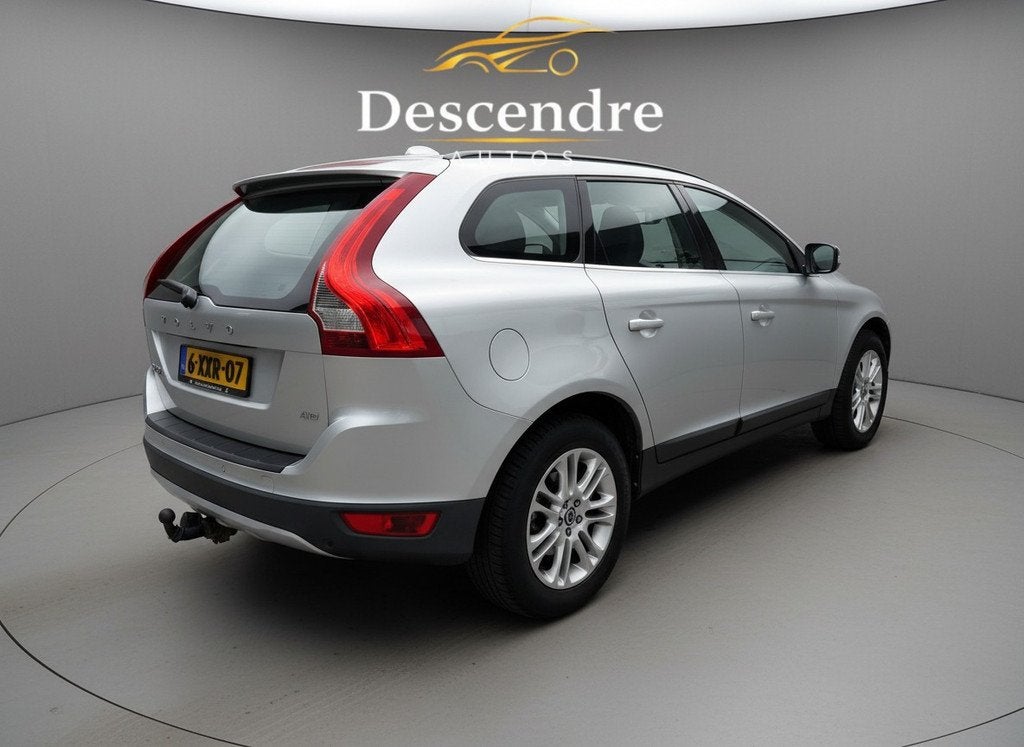 Volvo XC60 2.4 D5 AWD Summum nette staat (bj 2009), Auto's, Volvo, Automaat, 1716 kg, Gebruikt, 197 €/maand