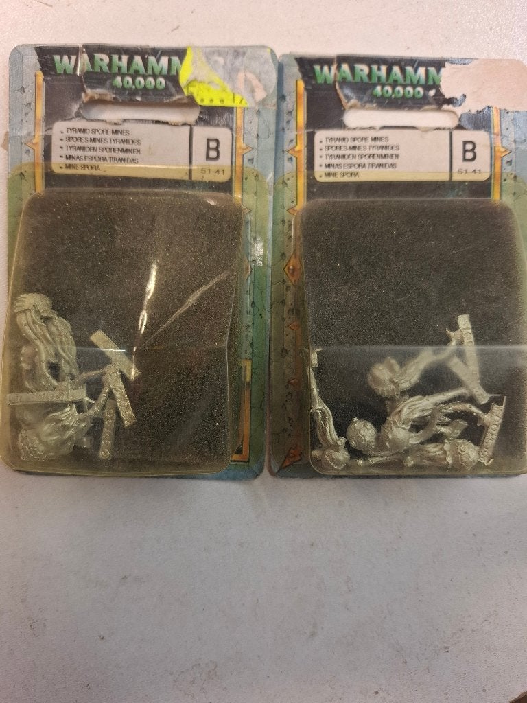 Warhammer 40K 2x Metalen Blisters Tyranid Spore Mines, Ophalen of Verzenden, Nieuw, Warhammer 40000, Figuurtje(s)
