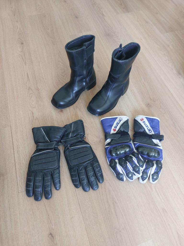 Lederen heren motorhandschoenen en dames motorlaarzen, Motoren, Ophalen of Verzenden, Tweedehands, Dames, Handschoenen