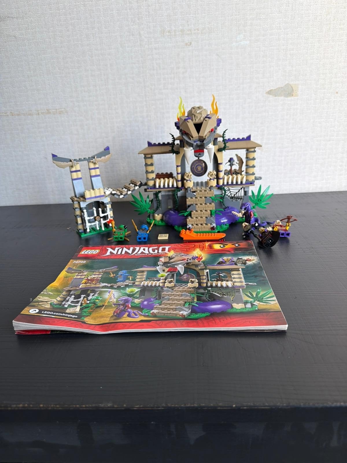 LEGO Ninjago Enter The Serpent 70749, Kinderen en Baby's, Speelgoed | Duplo en Lego, Compleet, Gebruikt, Lego, Ophalen of Verzenden