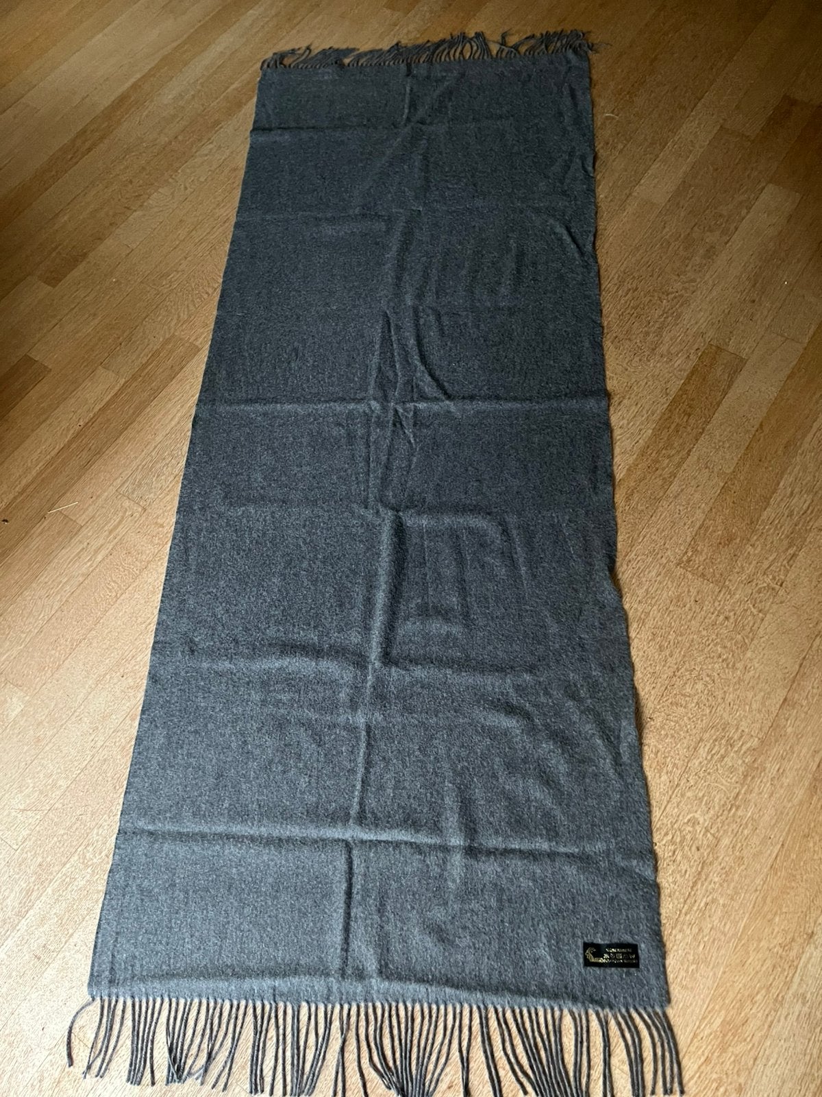 Cashmere sjaal, Ophalen of Verzenden, Zo goed als nieuw, Maat 46/48 (XL) of groter, Sjaal
