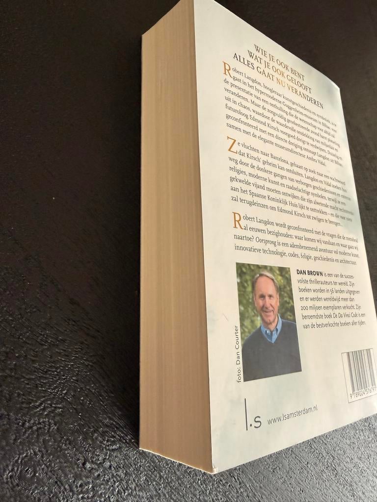 Dan Brown - Oorsprong, Ophalen of Verzenden, Gelezen, Nederland