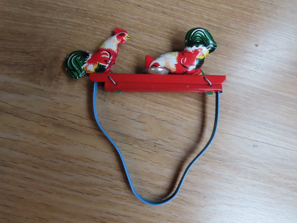 vintage speelgoed ca jaren 60 pikkende haantjes hanen blik, Ophalen of Verzenden, Zo goed als nieuw