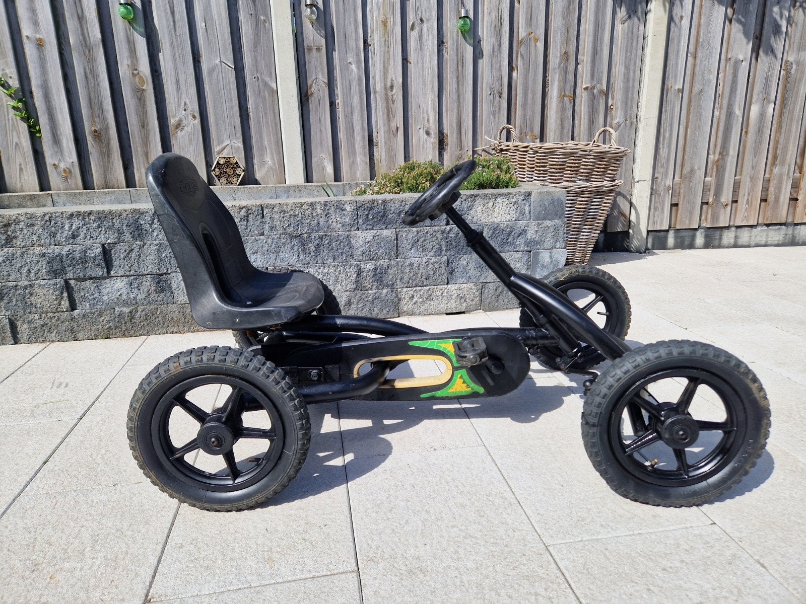Stoere zwarte Berg buddy skelter, Kinderen en Baby's, Ophalen, Zo goed als nieuw, Berg