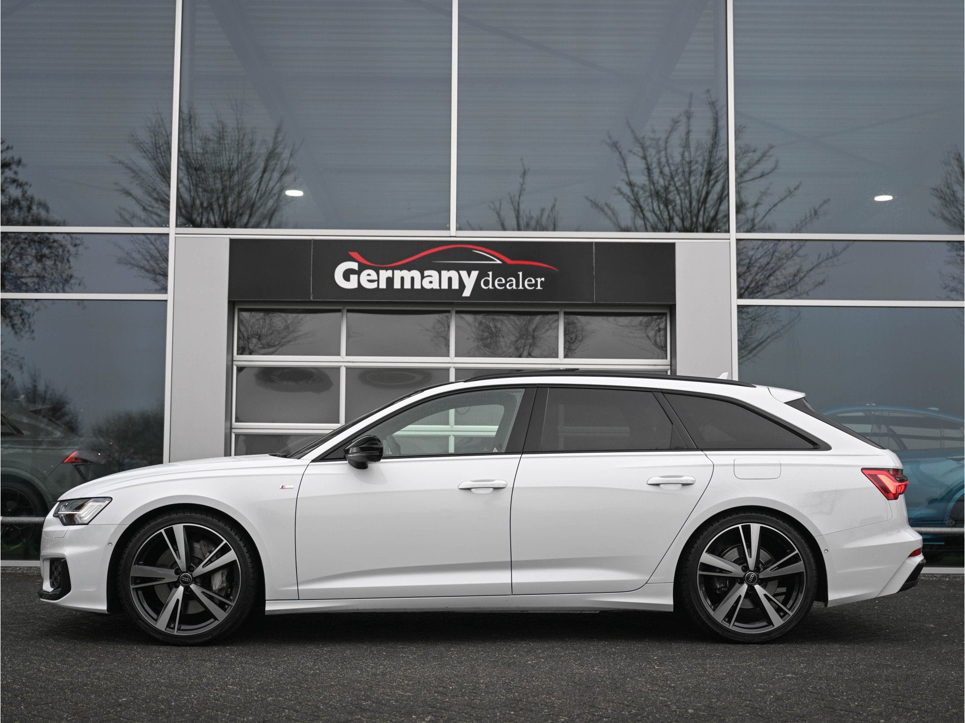 Audi A6 Avant 50TFSI E 300pk Quattro S-Edition Pano Head-Up, Auto's, Audi, Automaat, 77 km/l, Gebruikt, 4 cilinders