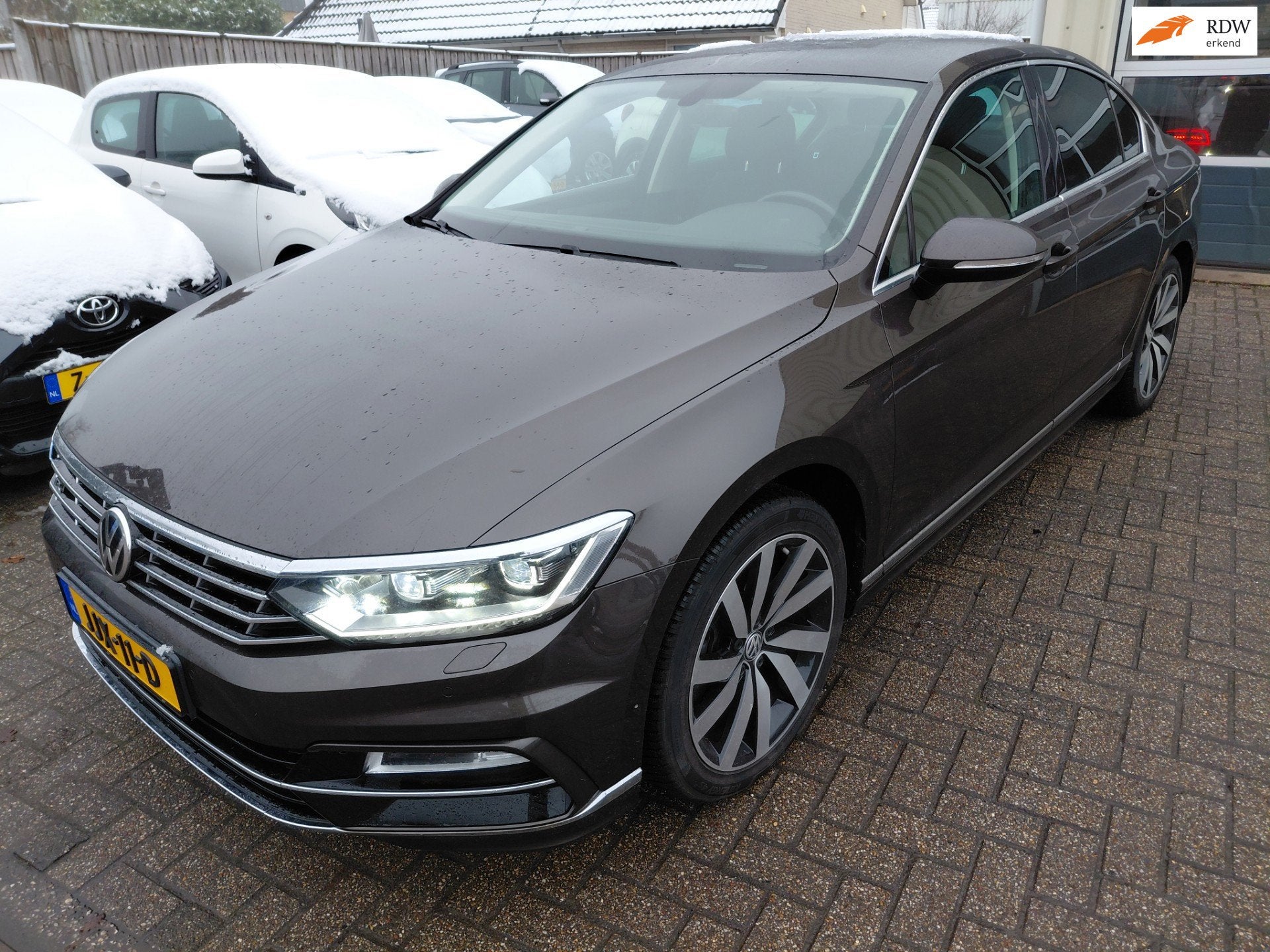 Volkswagen PASSAT 1.4 TSI Comfortline, Voorwielaandrijving, 125 pk, Gebruikt, 4 cilinders
