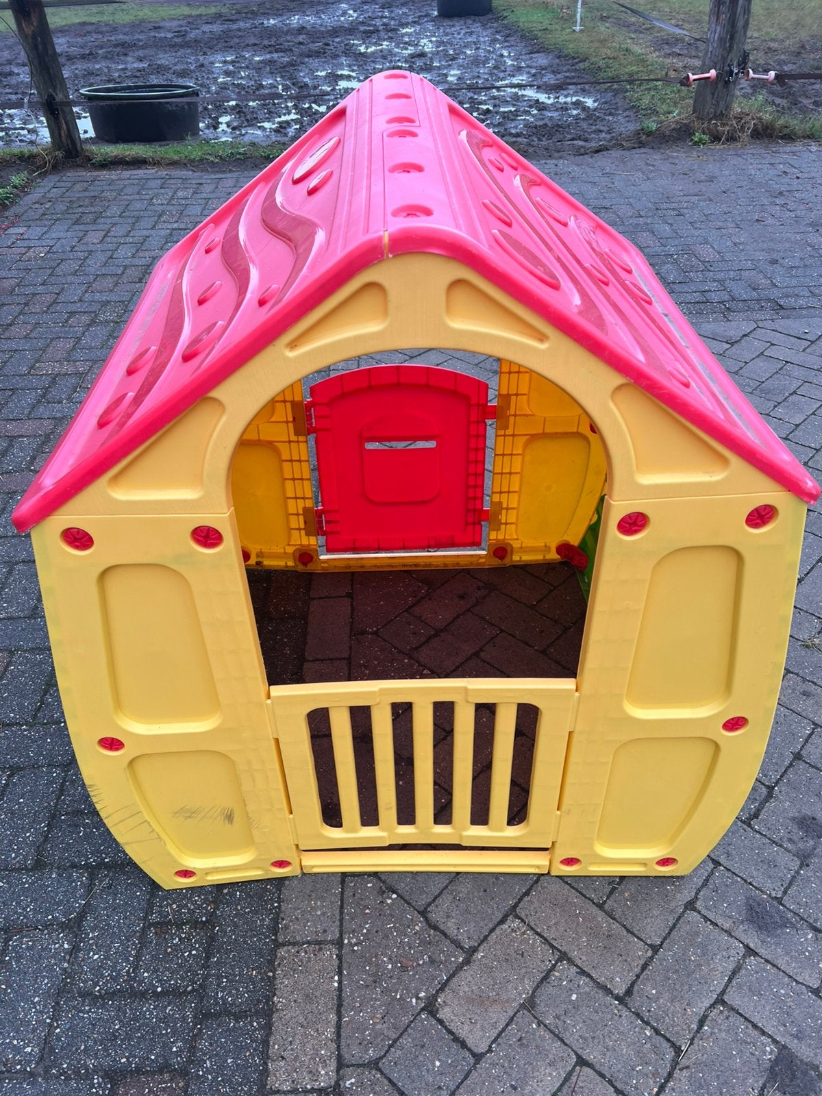 Mooi speelhuisje, Kinderen en Baby's, Ophalen, Gebruikt, Plastic
