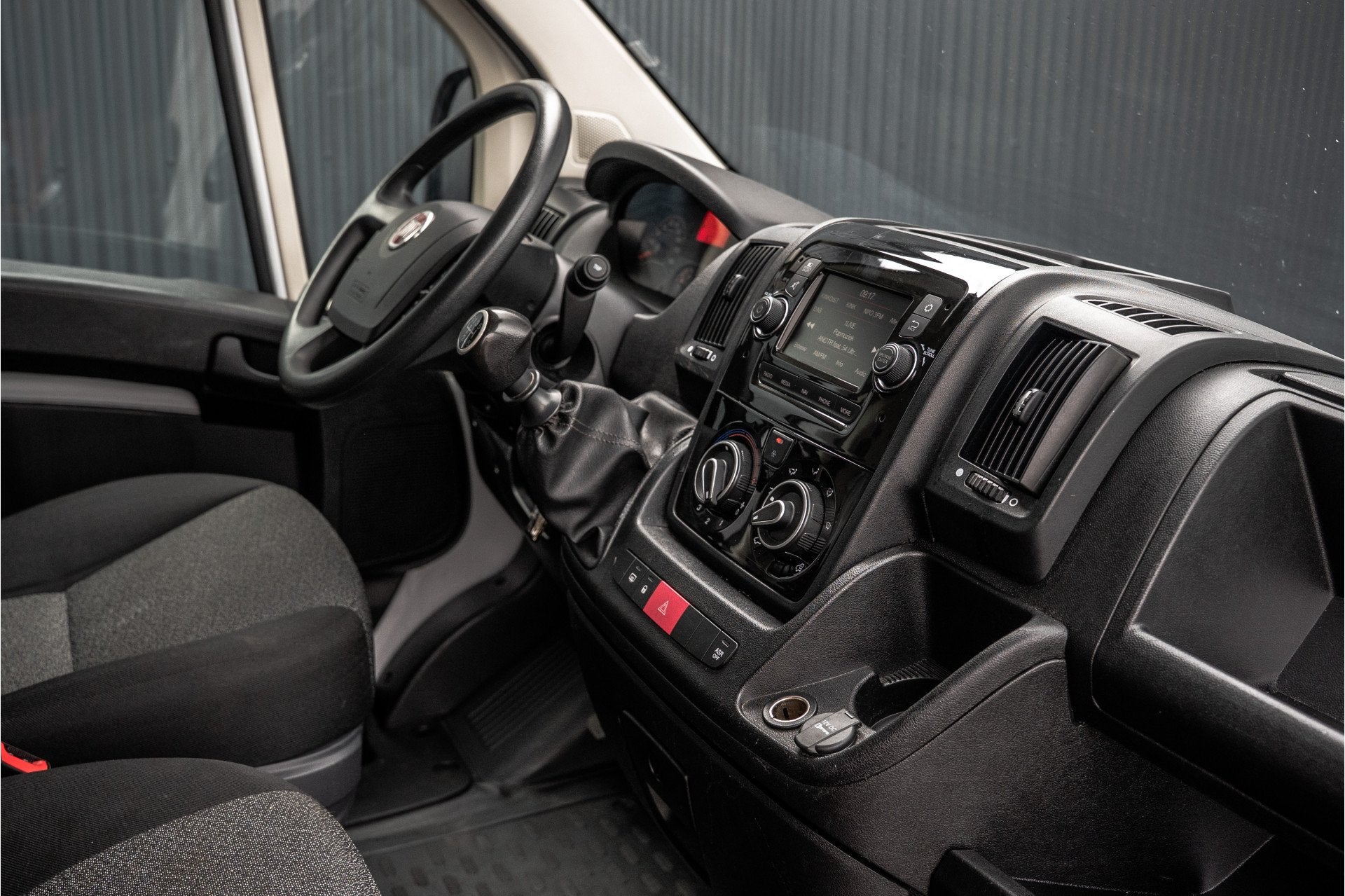 Fiat Ducato 130 Multijet 2.3D | 3-Zits | Bakwagen met laadkl, Voorwielaandrijving, Gebruikt, Wit, Bedrijf