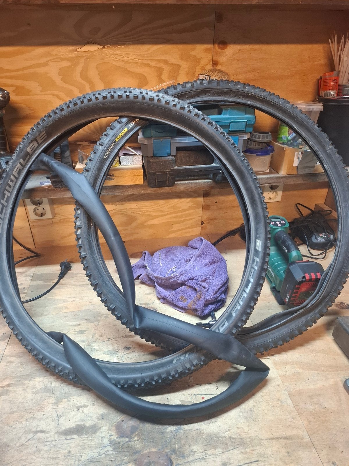 atb banden 26x2.10, Fietsen en Brommers, Ophalen, Zo goed als nieuw, Mountainbike, Band