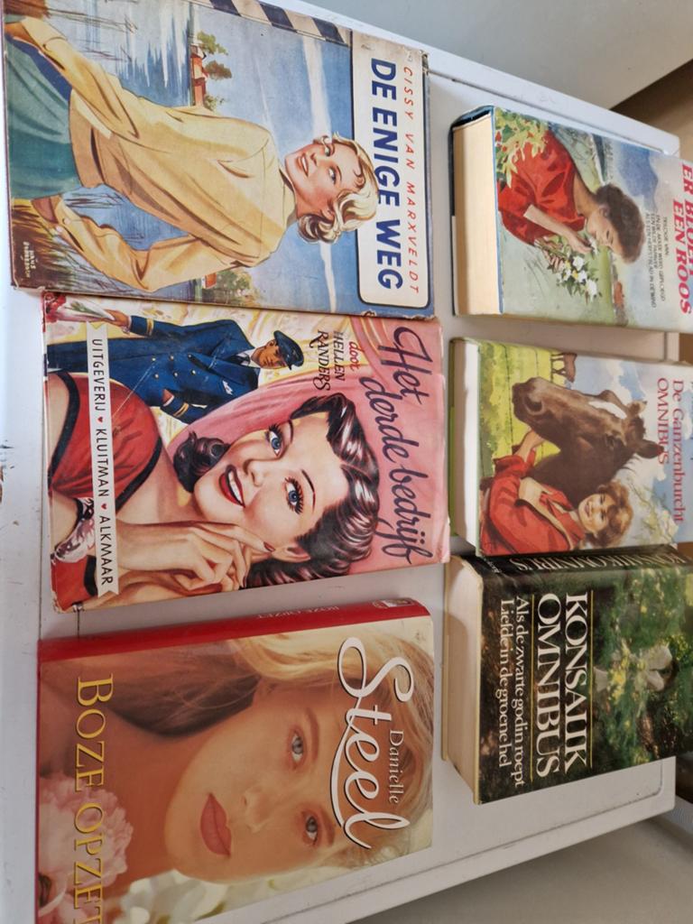 Vintage Boeken Collectie: Romans en Omnibus, Ophalen of Verzenden, Gelezen, Diverse auteurs, Nederland