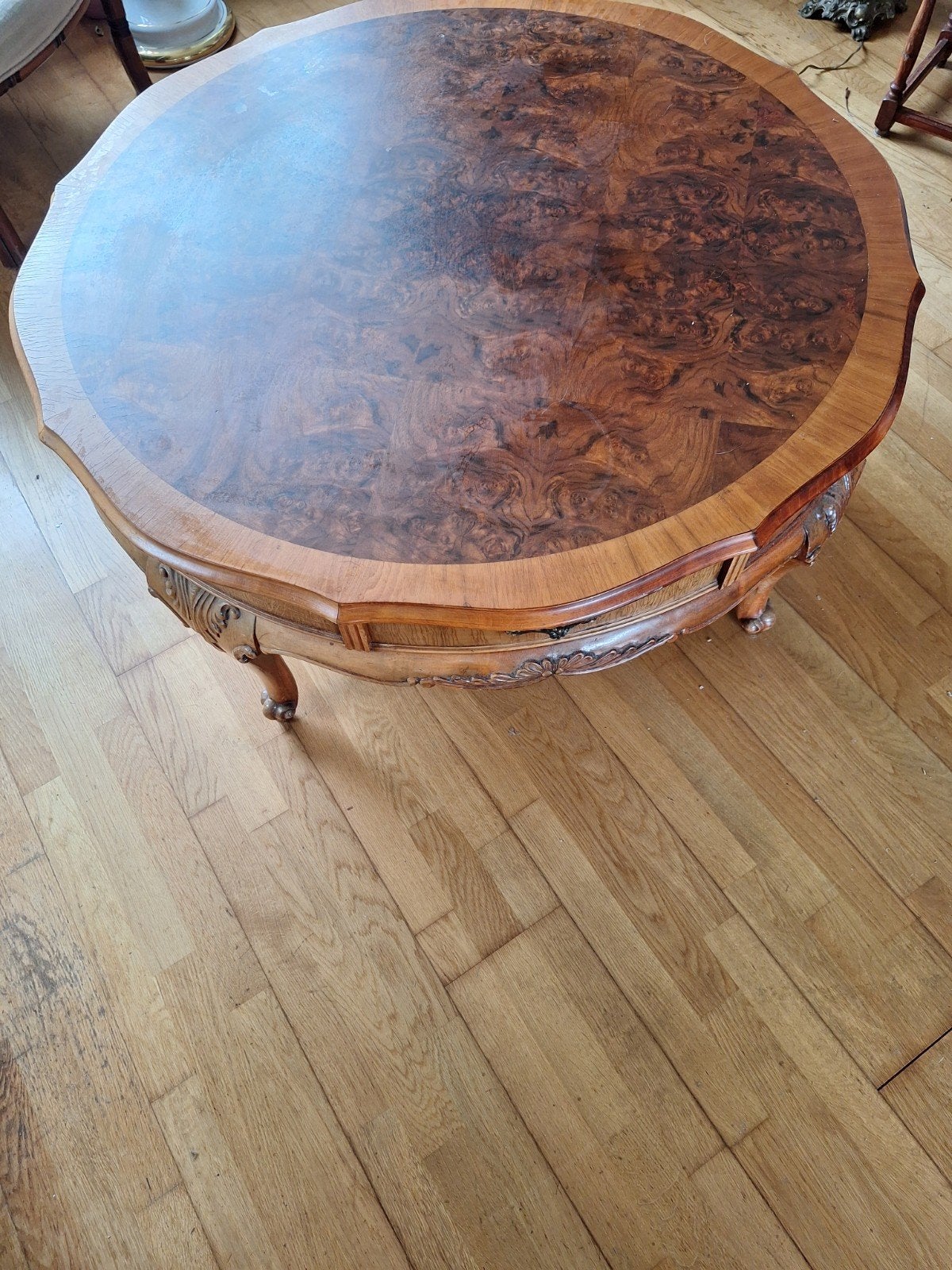 Antieke Salontafel met Lade - Wortelnoten Blad, Ophalen