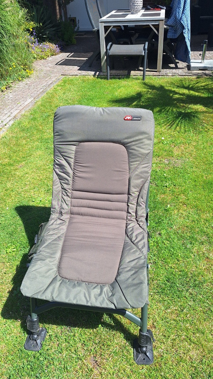 JRC Stealth Vissersstoel - Comfortabel en Robuust, Ophalen
