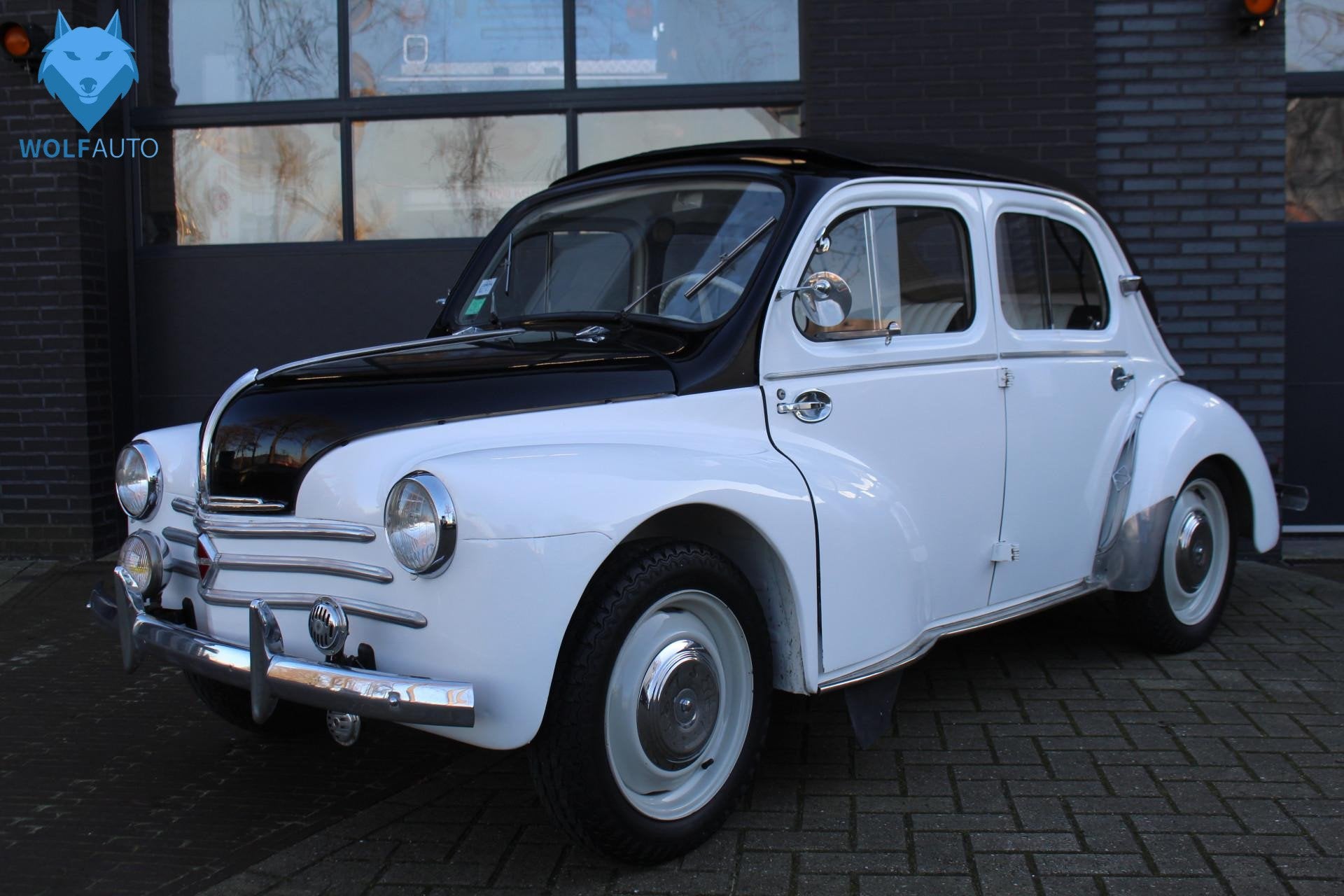 Renault 4 4CV Cabriolet GERESTAUREERD! UNIEKE AUTO!, Auto's, Oldtimers, Lederen bekleding, 700 cc, Stof, Zwart