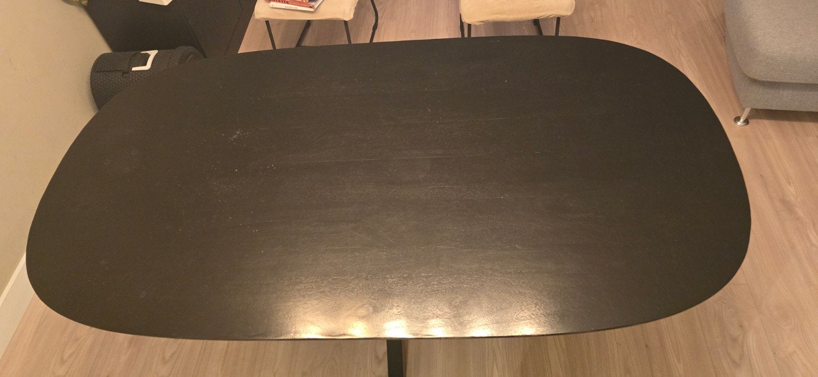 Eettafel Austin Deens Ovaal Zwart Mango Hout 180x100cm, Ophalen, 50 tot 100 cm, Zo goed als nieuw, 150 tot 200 cm