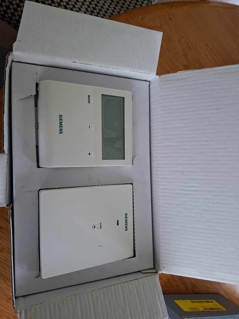 Ruimte thermostaten siemens en honeywell, Doe-het-zelf en Verbouw, Ophalen