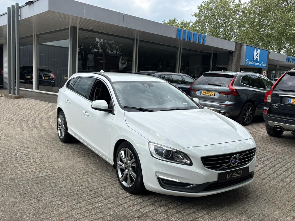Volvo V60 2.0 T5 213pk 5 Cilinder! Xenon NIEUW LPG SYSTEEM, Auto's, Volvo, Gebruikt, Wit, Te koop, 5 stoelen