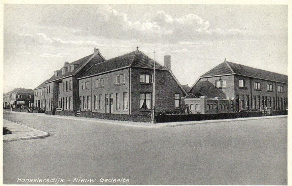 Honselersdijk - Nieuw Gedeelte - niet gelopen, Verzamelen, Ansichtkaarten | Nederland, Ophalen of Verzenden, 1940 tot 1960, Ongelopen