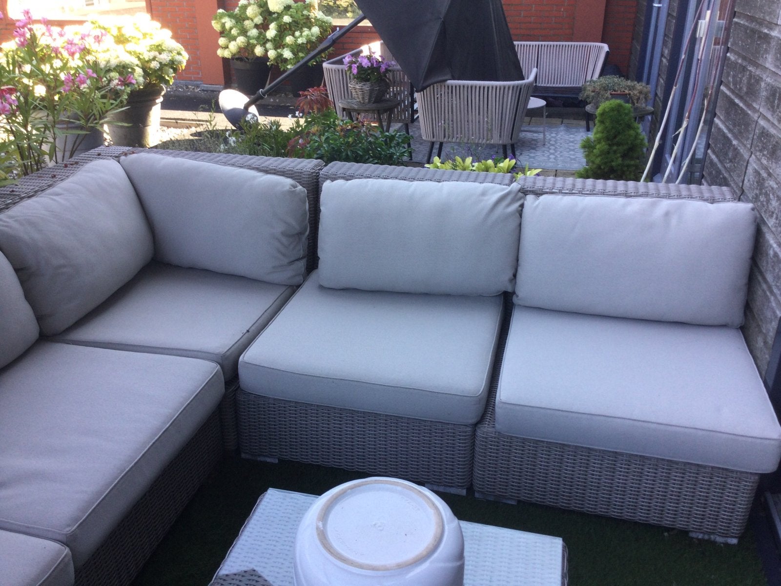 Prachtige beige tuinseizoen, Bank, Rotan, 6 zitplaatsen, Ophalen of Verzenden