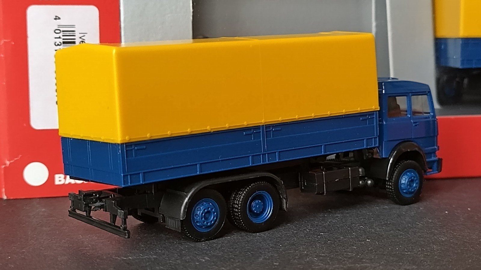 iveco Magirus 1;87 Herpa Basic Pol, Verzenden, ., Nieuw, Herpa