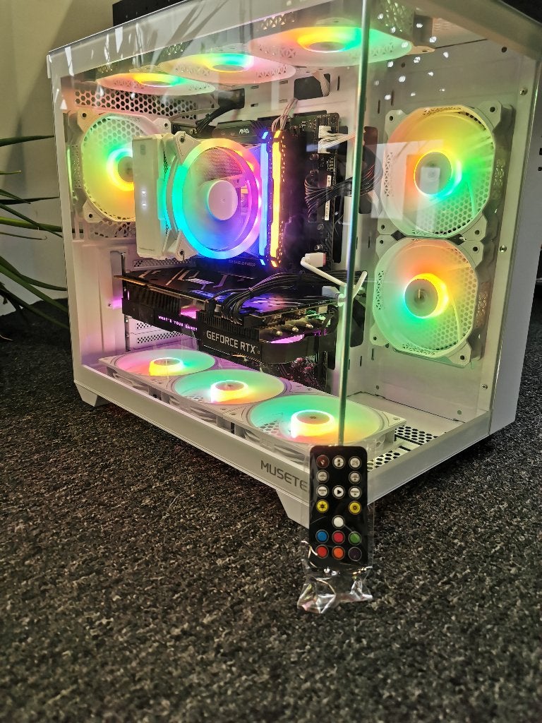 MSI Mag - RTX 2070 Super, Ophalen of Verzenden, Zo goed als nieuw, SSD