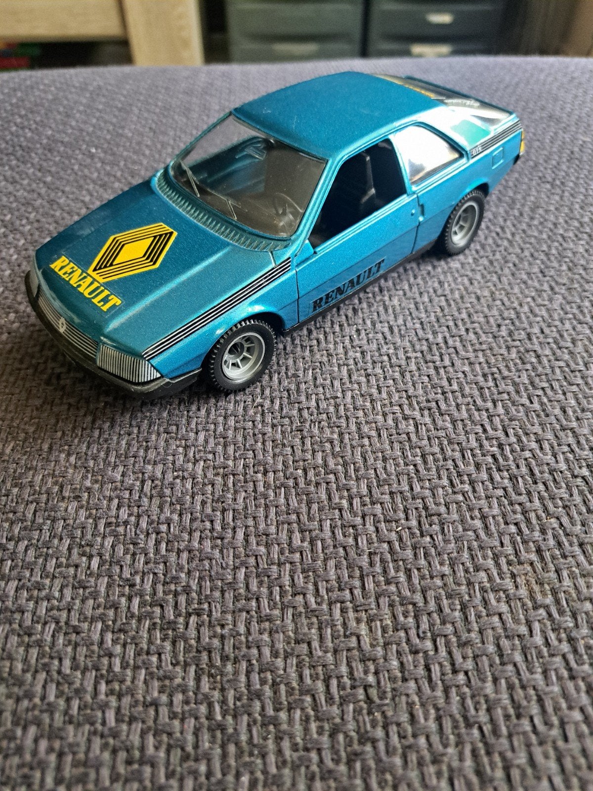 polistil model renault fuego schaal 1:25, Gebruikt, Auto, Italy, Ophalen of Verzenden