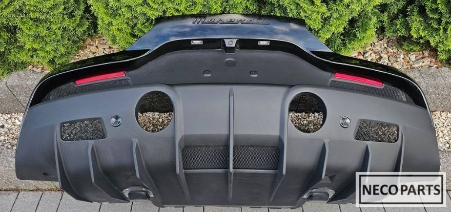 MASERATI MC MC20 ACHTERBUMPER BUMPER COMPLEET ORIGINEEL!!!, Maserati, Gebruikt, -, -