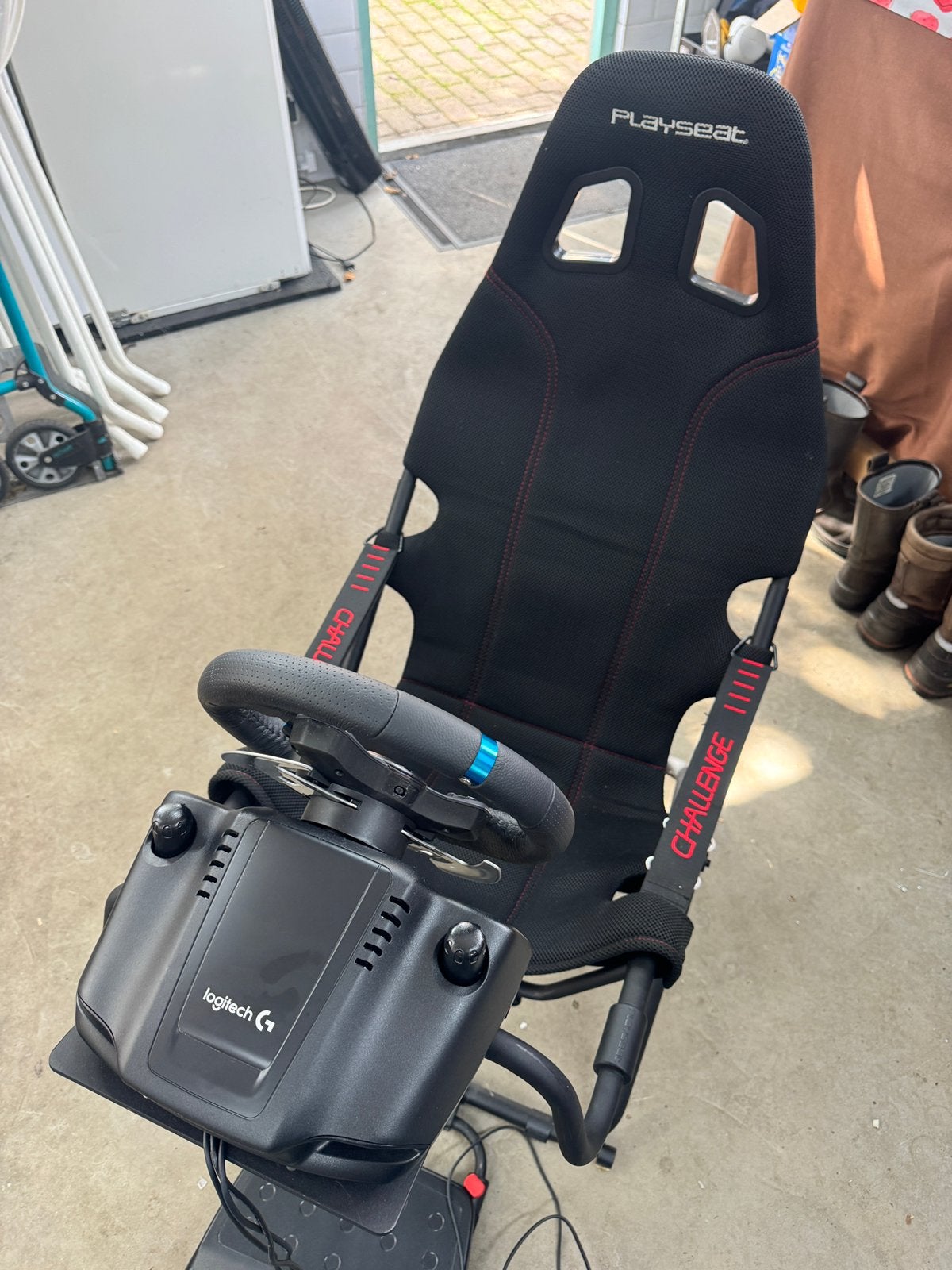 Logitech G stuur + pedalen + Playseat Challenge, Ophalen, Racestoel, PlayStation, Zo goed als nieuw