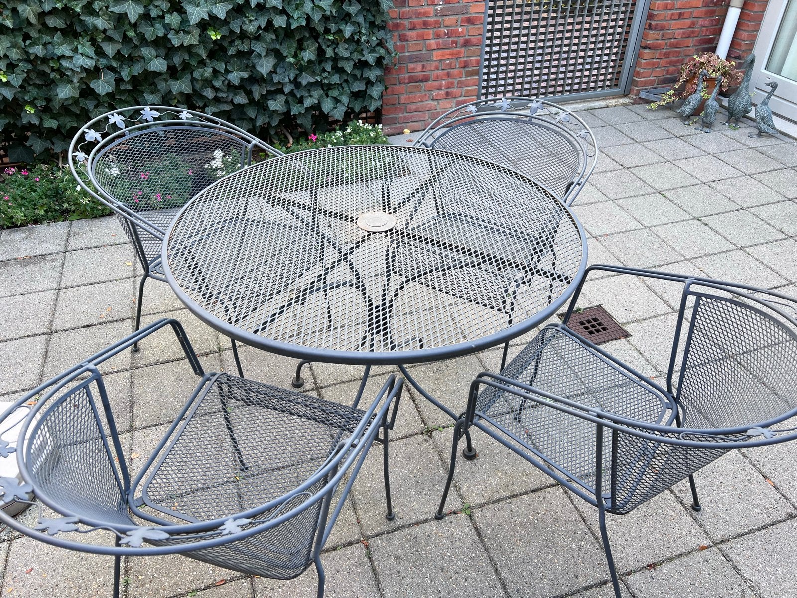 Metalen tuinset met 4 stoelen en ronde tafel, Tuin en Terras, Ophalen, Gebruikt, Eettafel, Tuinset