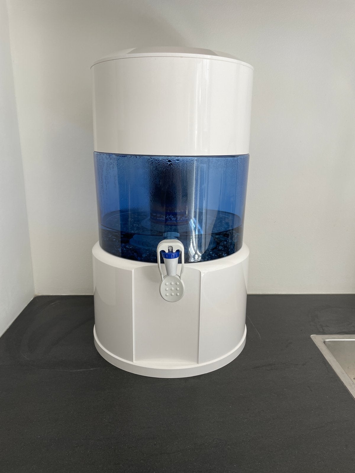 Aqualine 18 Waterfilter glas, Huis en Inrichting, Keuken | Keukenbenodigdheden, Ophalen, Zo goed als nieuw