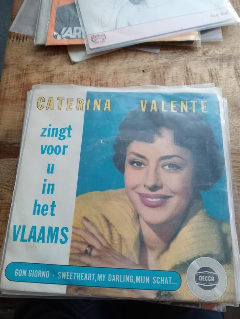 Catherina Valente - bon giorno, Ophalen of Verzenden, Zo goed als nieuw, Overige formaten, Levenslied of Smartlap