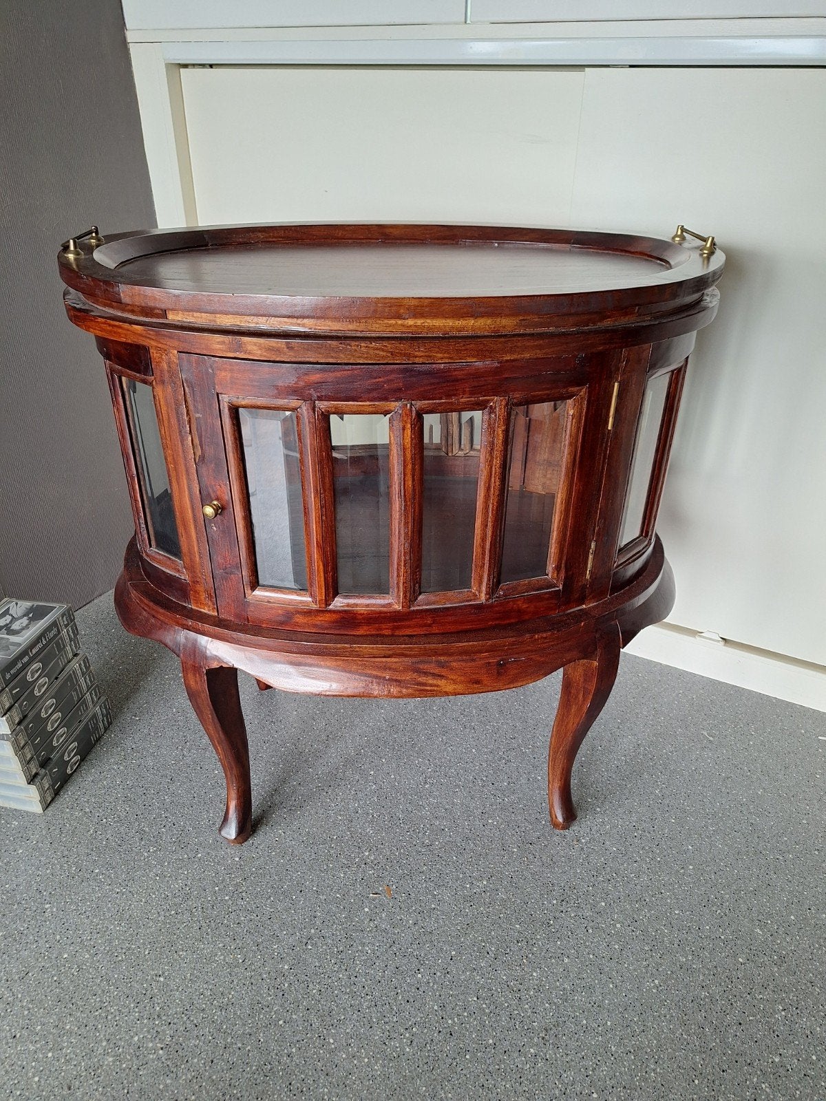 Antieke thee/ bar kast, Antiek en Kunst, Antiek | Meubels | Tafels, Ophalen