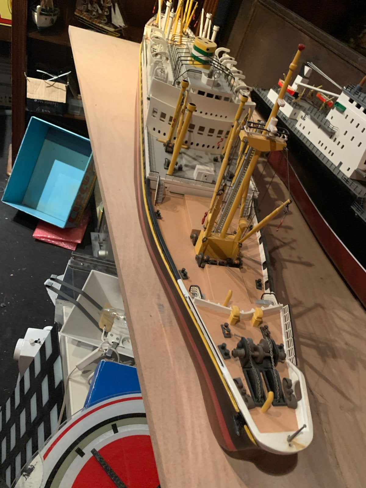 Gedetailleerd model van de MS Noordam (Holland America Lijn), Ophalen, Zo goed als nieuw, Groter dan 1:32, Overige merken