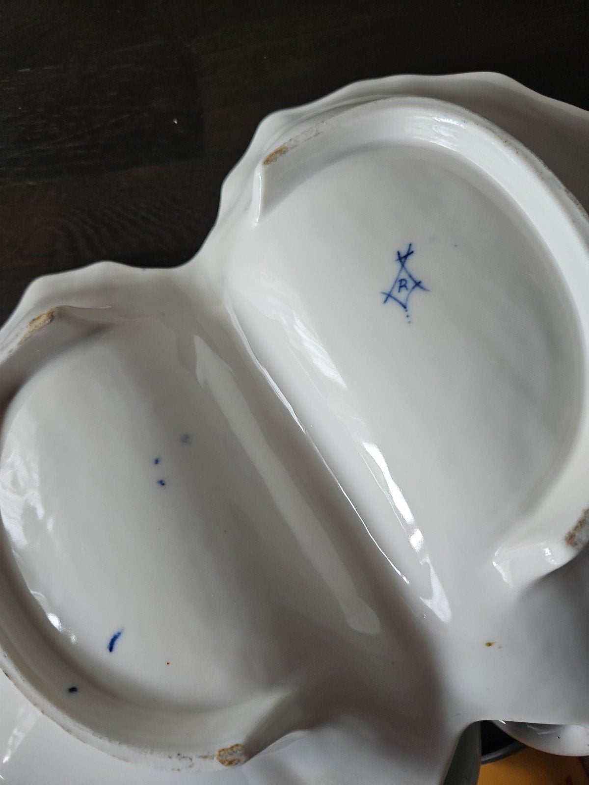 Antieke porseleinen schaal met blauw-wit decor, Ophalen