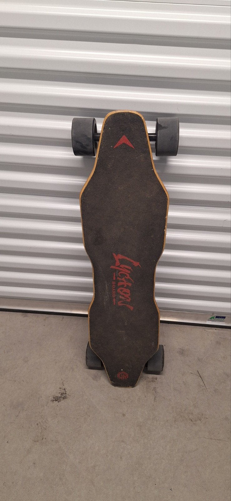 Elektrisch skateboard met afstandsbediening, Sport en Fitness, Ophalen, Gebruikt, Skateboard, Longboard