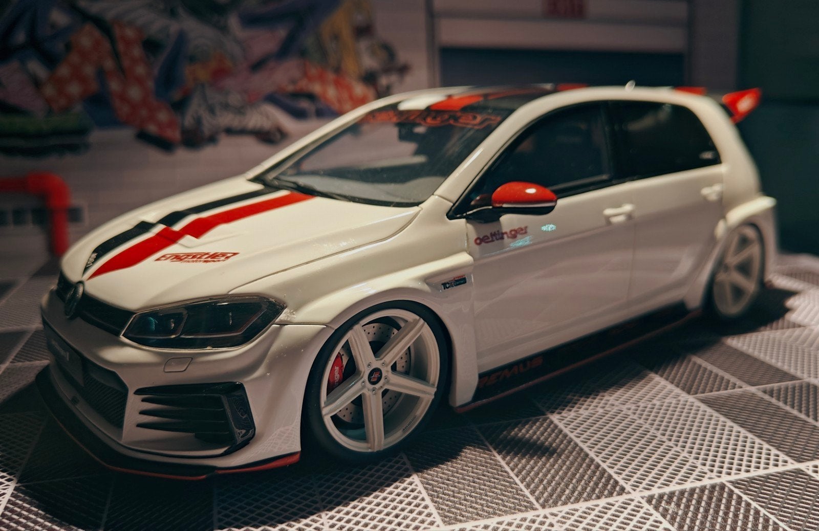 Volkswagen Golf VII GTi Oettinger pure white 2019 Ottomobile, Ophalen of Verzenden, Zo goed als nieuw, Auto, OttOMobile