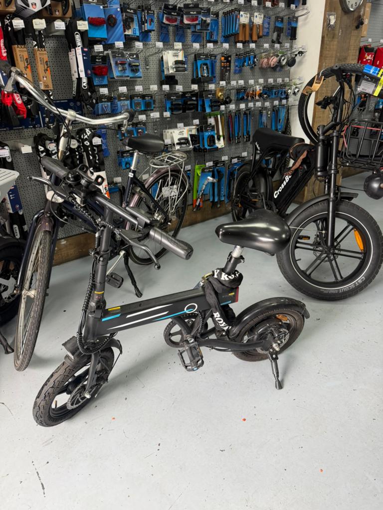 Mini E-Bike compact 25 km, Fietsen en Brommers, Fietsen | Vouwfietsen, Ophalen of Verzenden, Zo goed als nieuw, Minder dan 14 inch