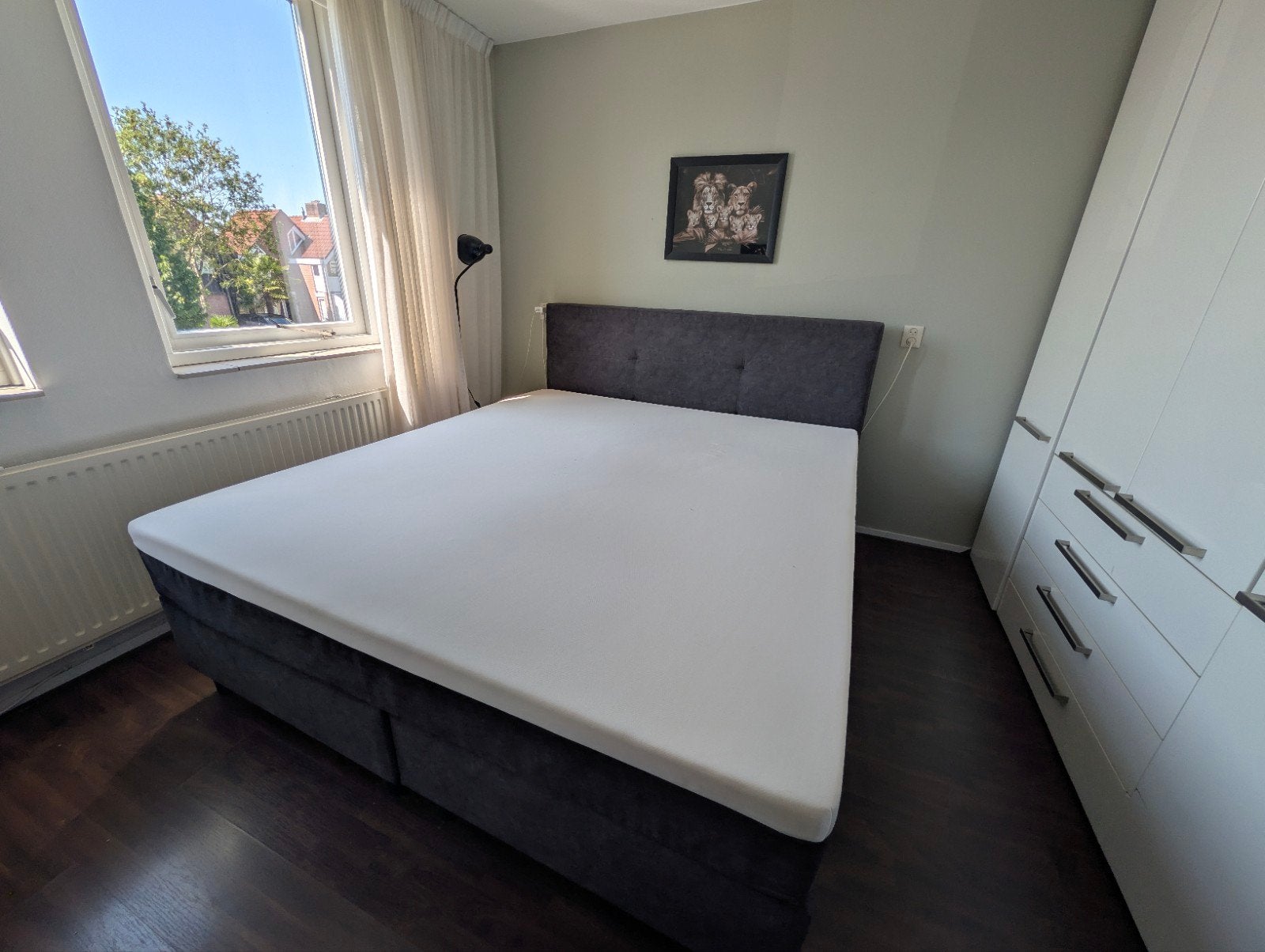 Zo goed als nieuw boxspring 2-persoonsbed 180x200 met topper, Ophalen, Tweepersoons, Zo goed als nieuw, 180 cm