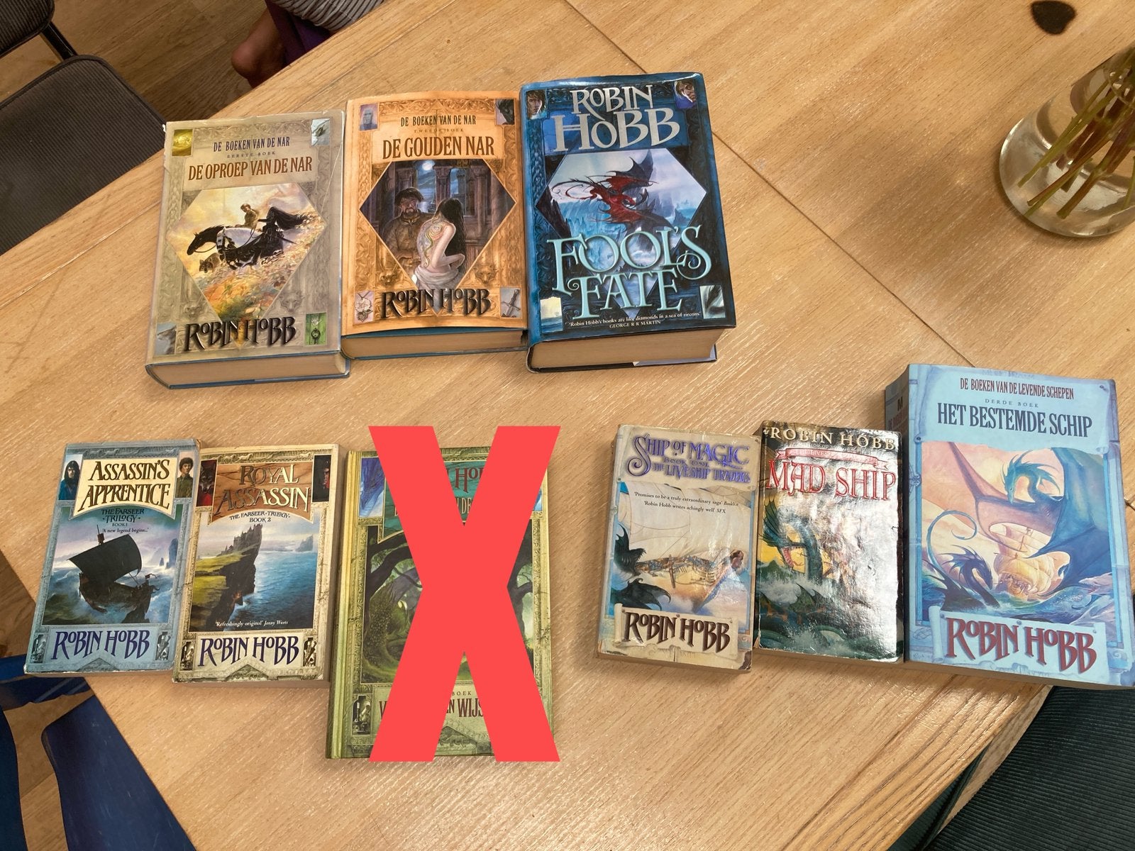Robin Hobb 3 series: nar, zieners, levende schepen., Ophalen of Verzenden, Gelezen