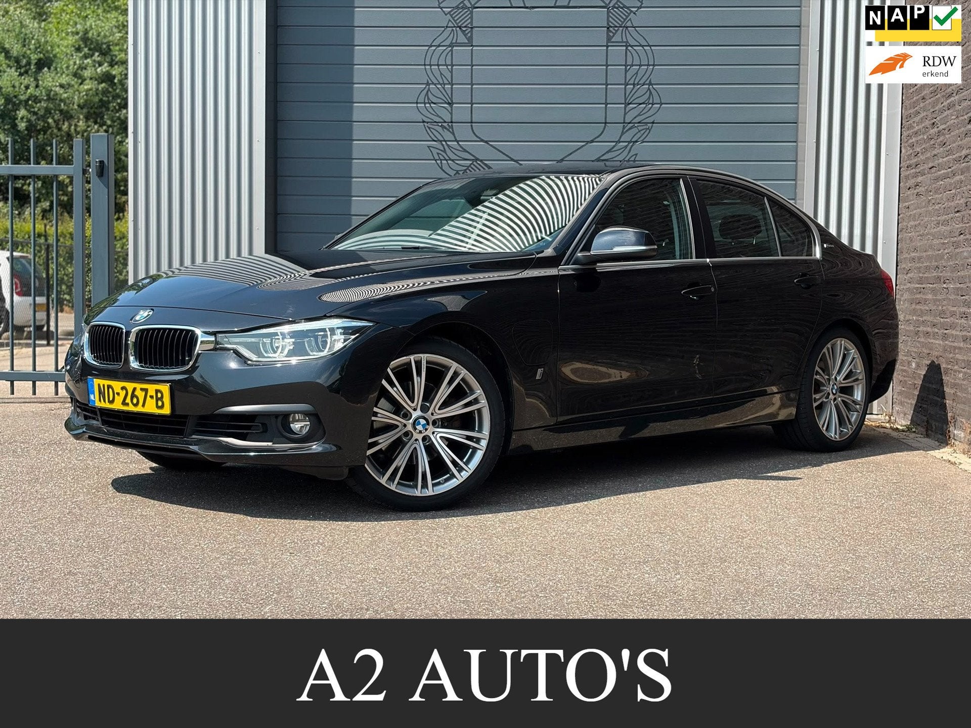 BMW 3-serie 330e High Executive Automaat|Leer|Nap, Automaat, 1998 cc, Achterwielaandrijving, 4 cilinders