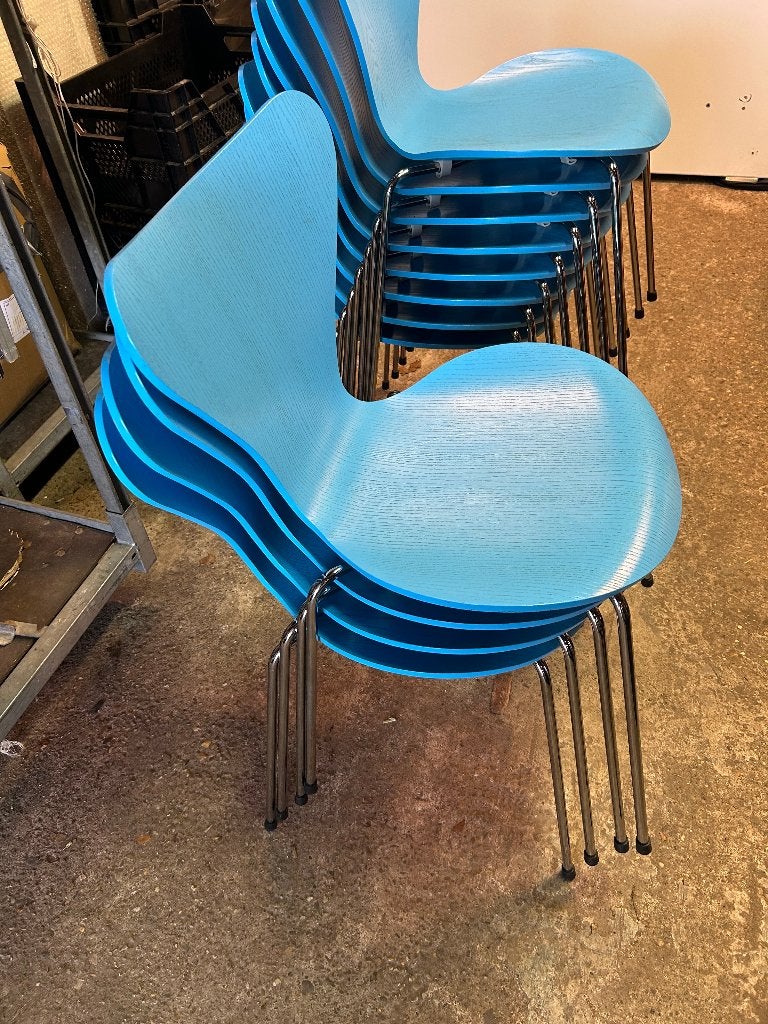 5 IZGS blauw Fritz Hansen 3107 vlinder stoel stoelen chairs, Huis en Inrichting, Stoelen, Zo goed als nieuw, Blauw, Ophalen