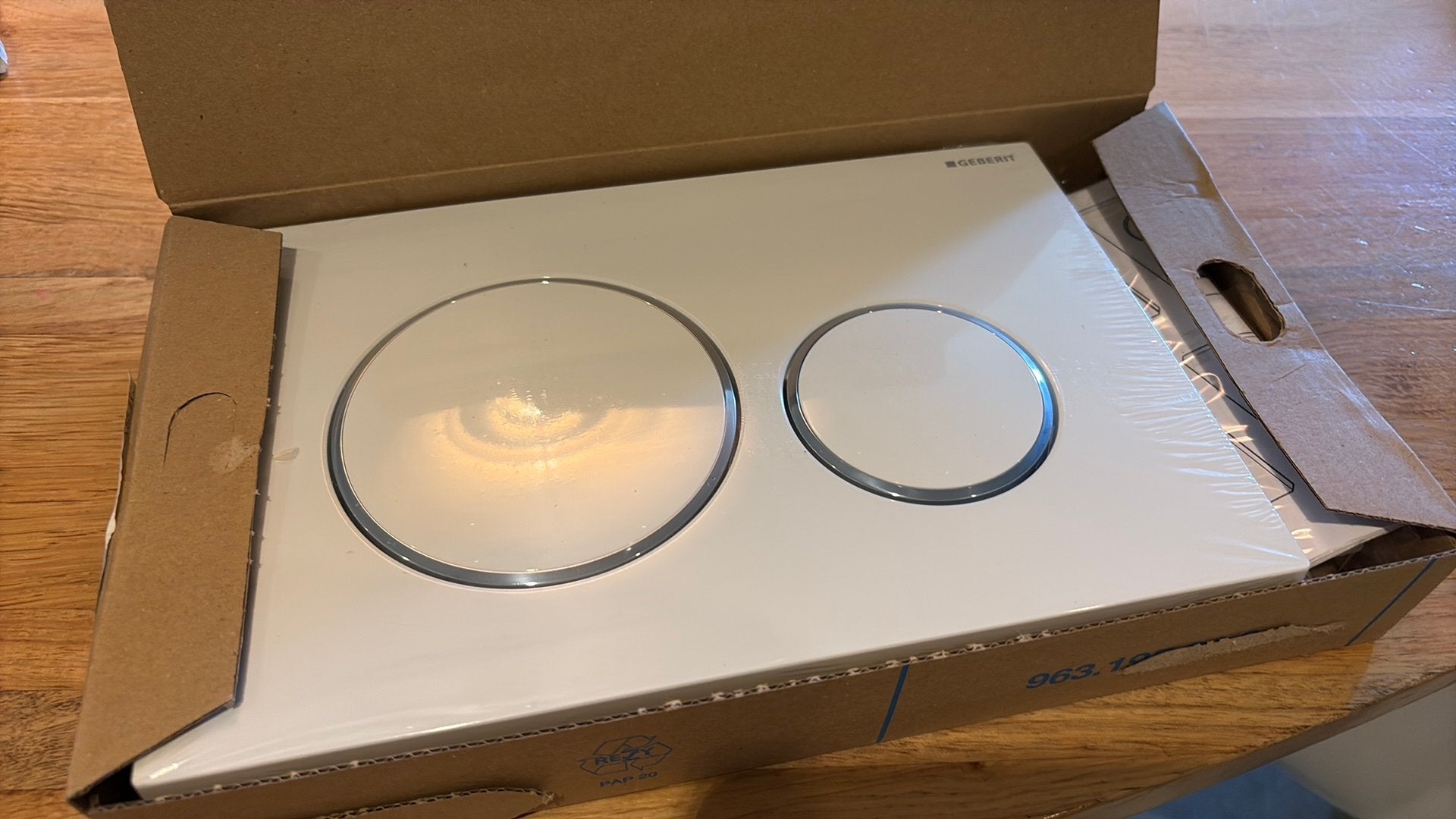 GEBERIT Bedieningsplaat Sigma20 wit/glans chroom, Ophalen of Verzenden, Zo goed als nieuw, Chroom, Toilet
