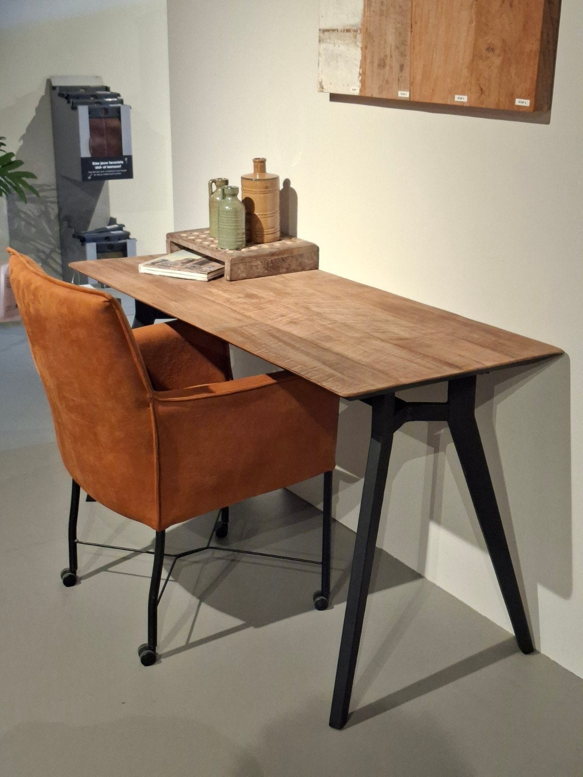 Showroommodel Bureau tafel 140x60cm Teakhout, Ophalen, Nieuw