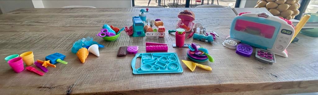 Grote Play-Doh set: bakken, tandarts, kapper, ijsco & meer!, Ophalen of Verzenden, Gebruikt, Jongen of Meisje