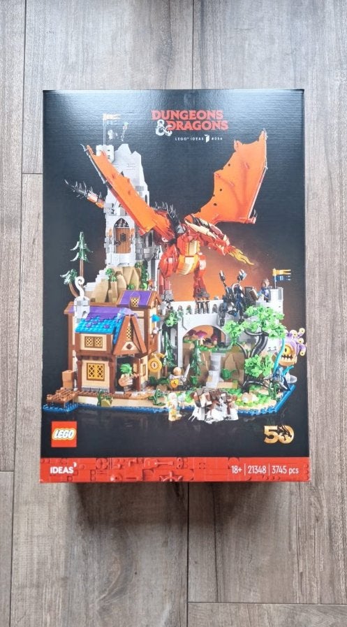 LEGO Ideas Dungeons & Dragons: Rode Draak & Kasteel 21348, Kinderen en Baby's, Speelgoed | Duplo en Lego, Lego, Nieuw, Ophalen of Verzenden