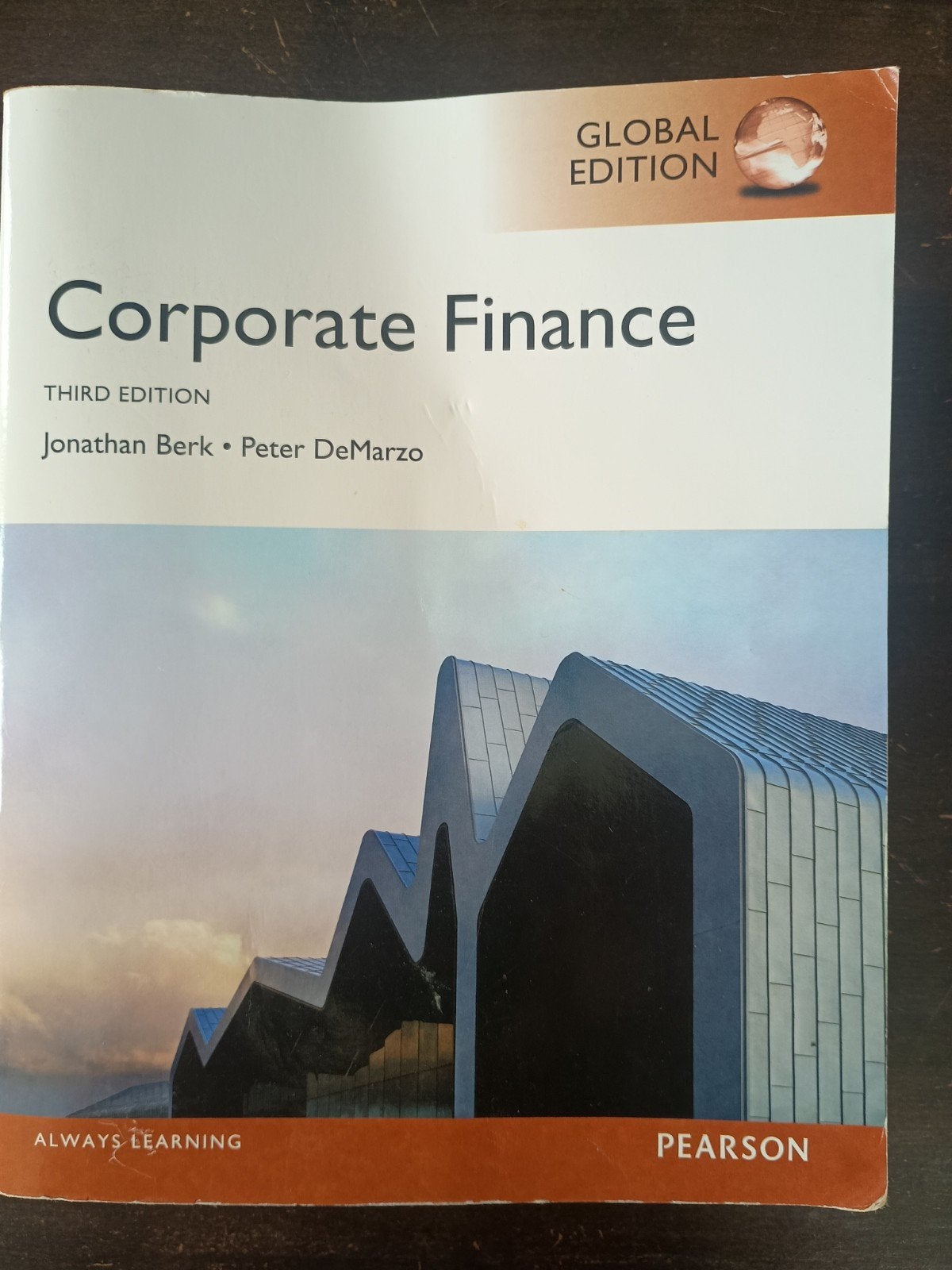 Corporate Finance 3e Global Edition - Jonathan Berk en De, Gelezen, Ophalen of Verzenden, WO, Gamma