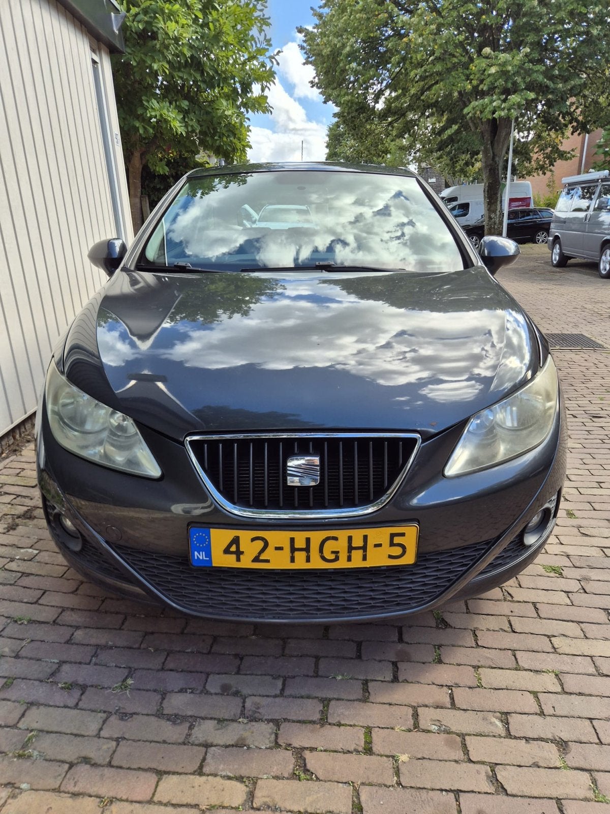 Seat Ibiza 1.4 63KW 3DRS 2008 Grijs, Auto's, Voorwielaandrijving, 40 €/maand, 4 cilinders, Ibiza