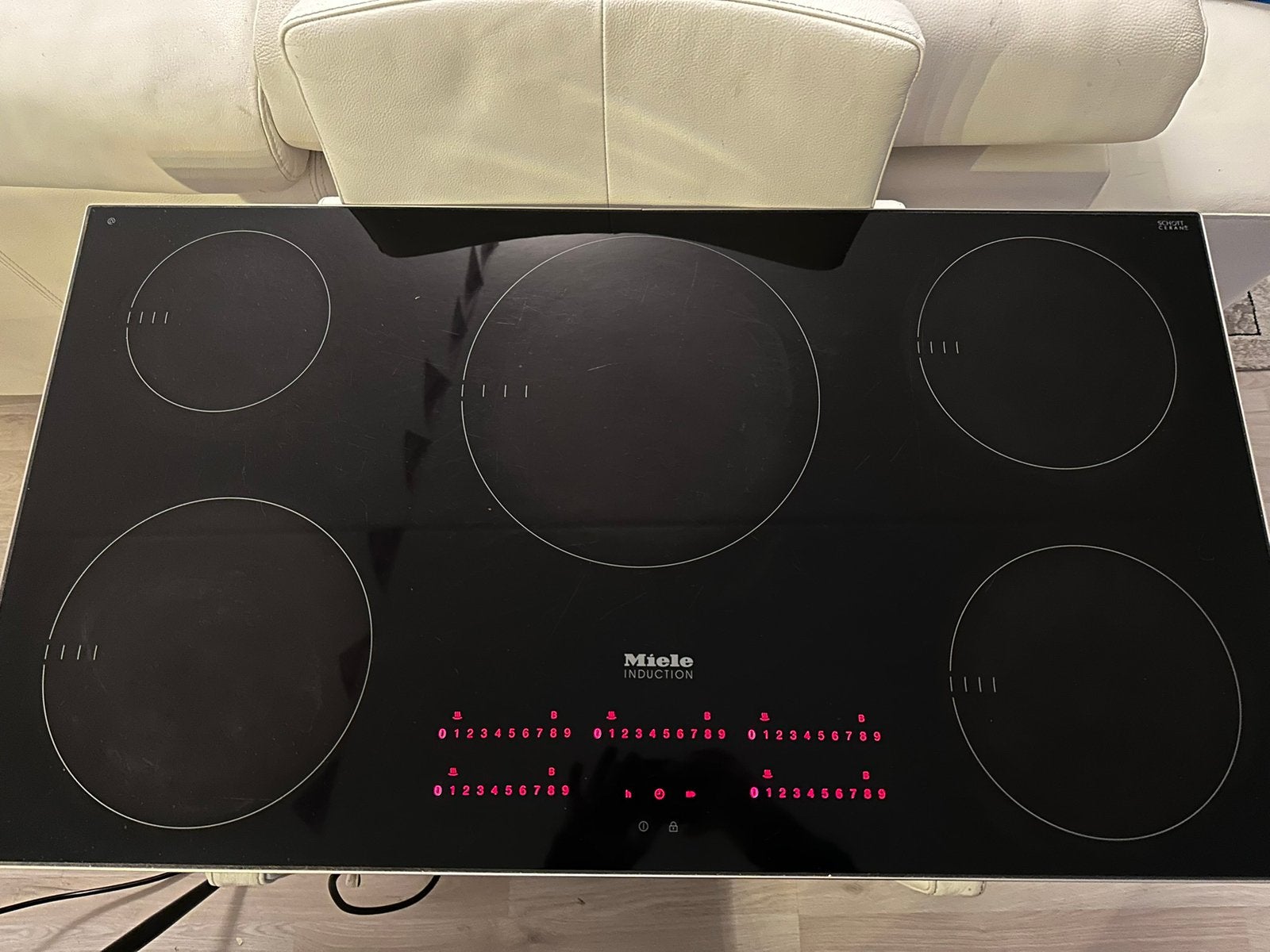 Miele inductie kookplaat 90 cm 5 zone’s KM6382 zgan, Witgoed en Apparatuur, Kookplaten, Ophalen of Verzenden, Zo goed als nieuw